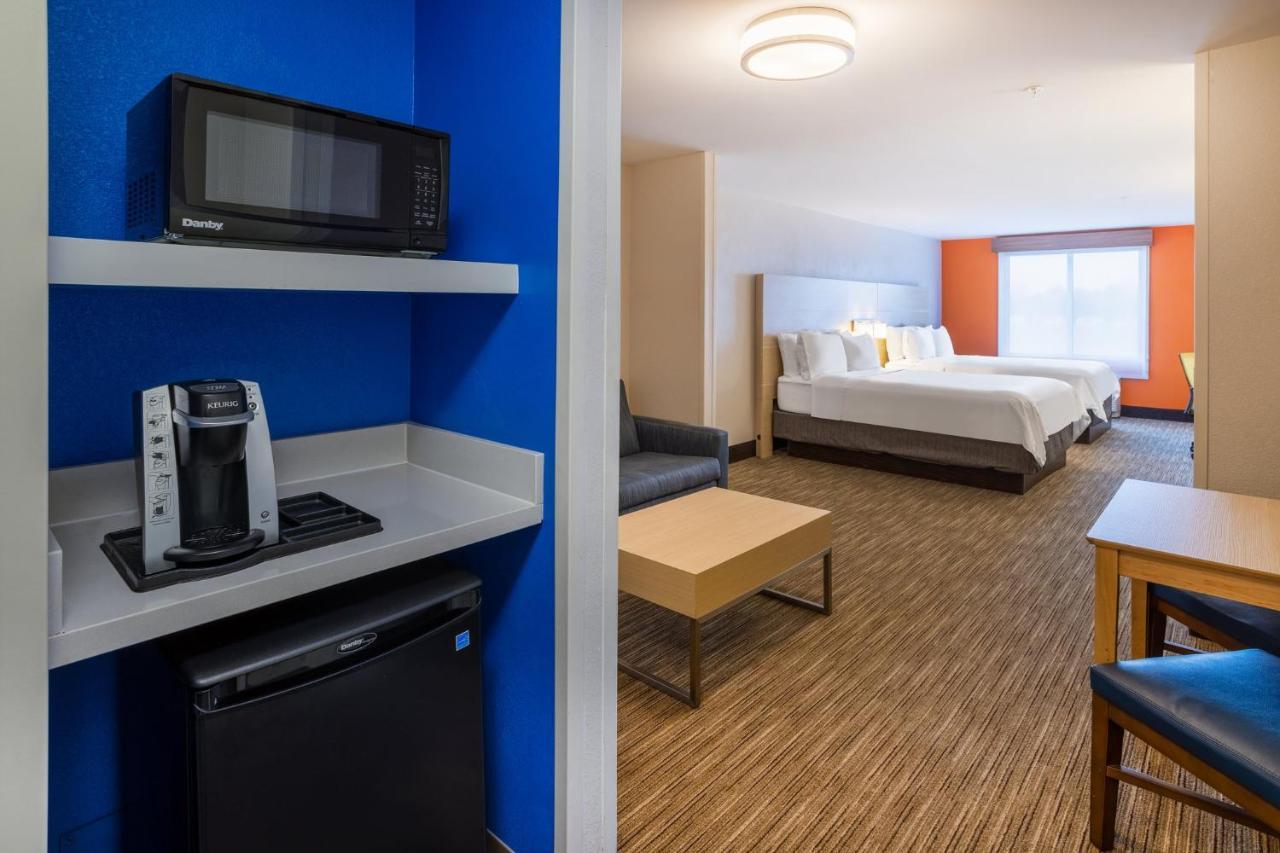 Holiday Inn Express Hotel & Suites Salisbury - Delmar By Ihg Εξωτερικό φωτογραφία