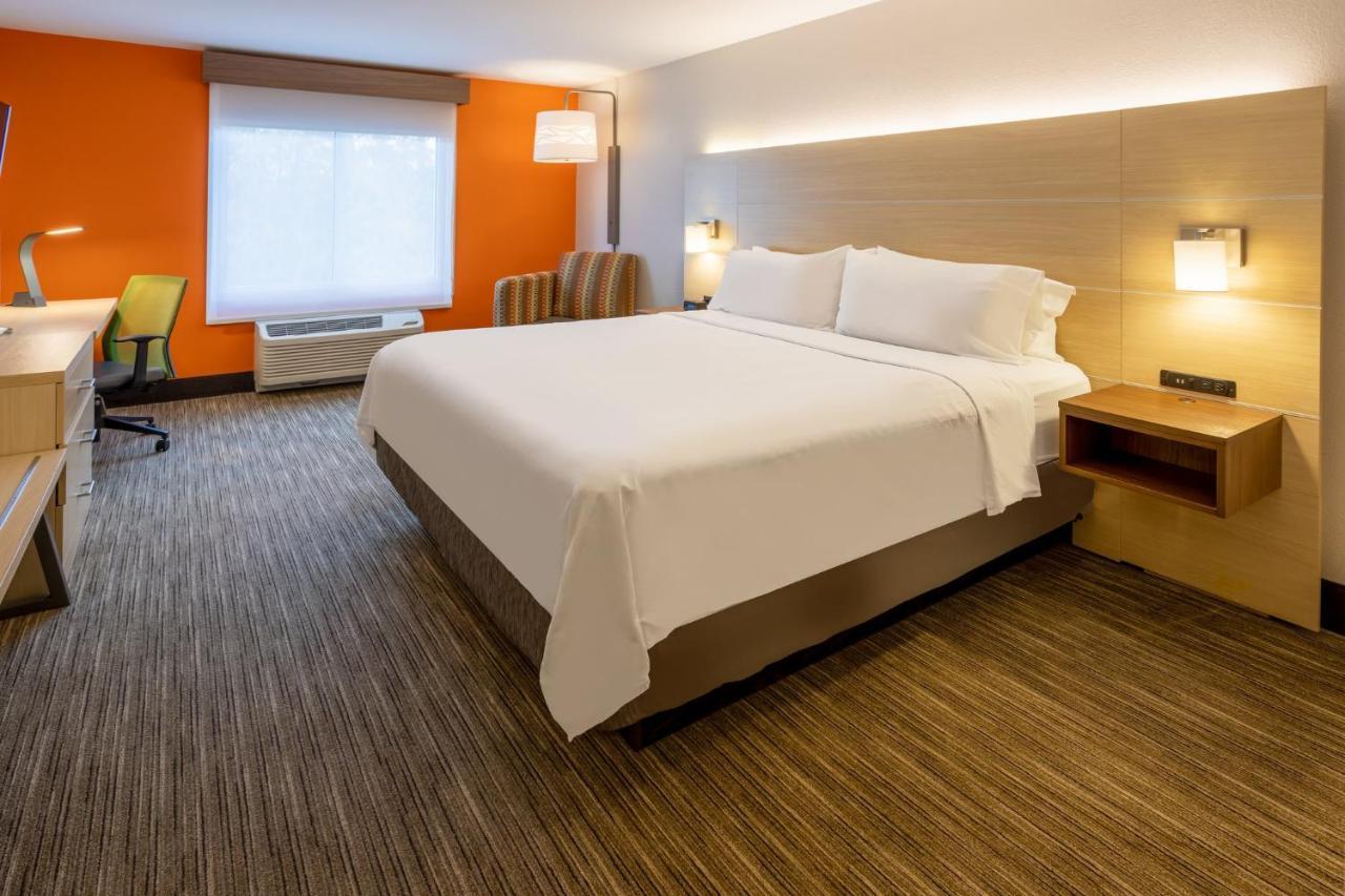Holiday Inn Express Hotel & Suites Salisbury - Delmar By Ihg Εξωτερικό φωτογραφία