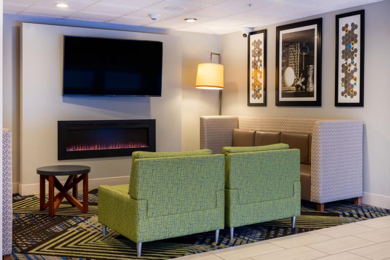 Holiday Inn Express Hotel & Suites Salisbury - Delmar By Ihg Εξωτερικό φωτογραφία