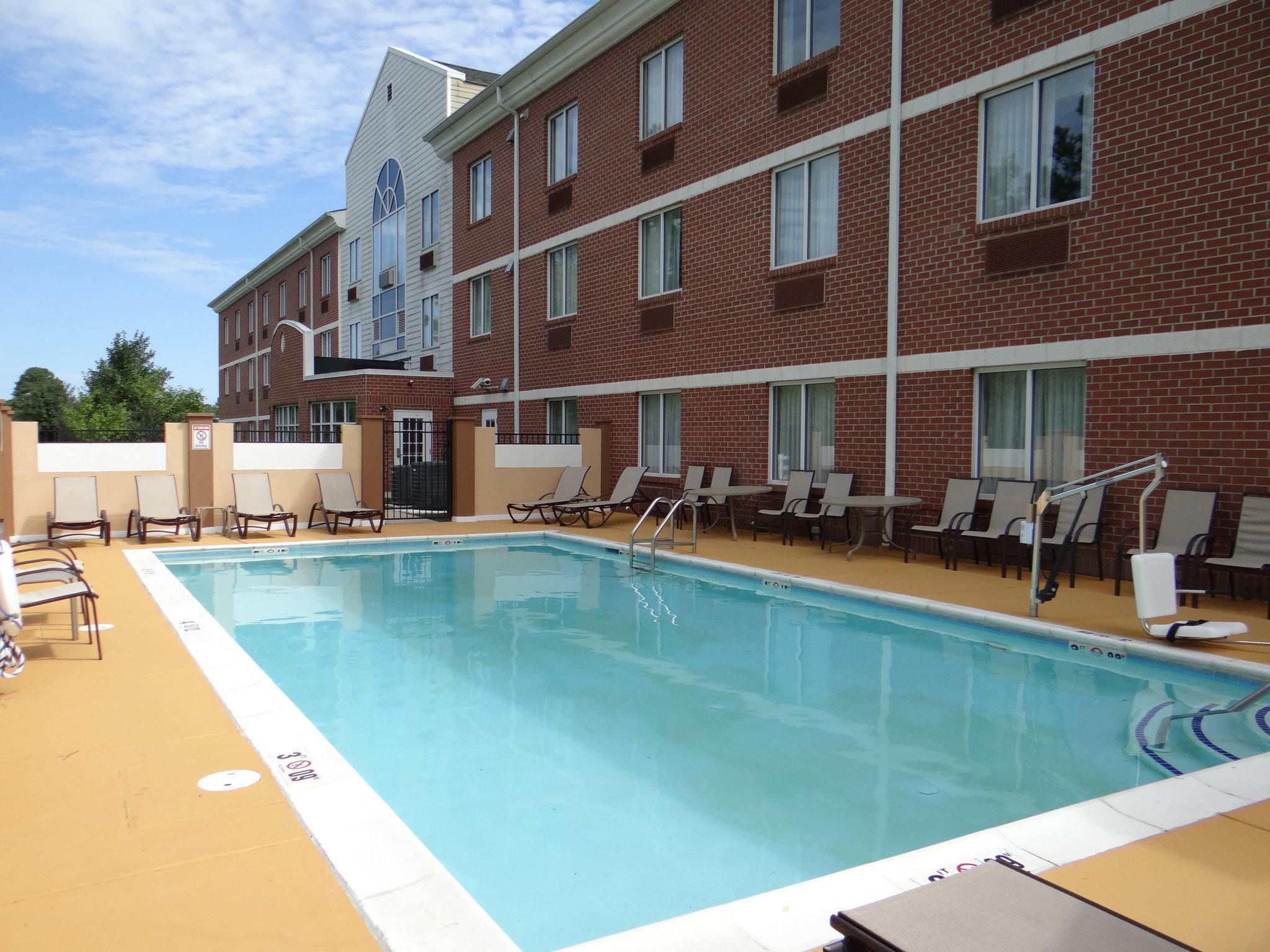 Holiday Inn Express Hotel & Suites Salisbury - Delmar By Ihg Εξωτερικό φωτογραφία