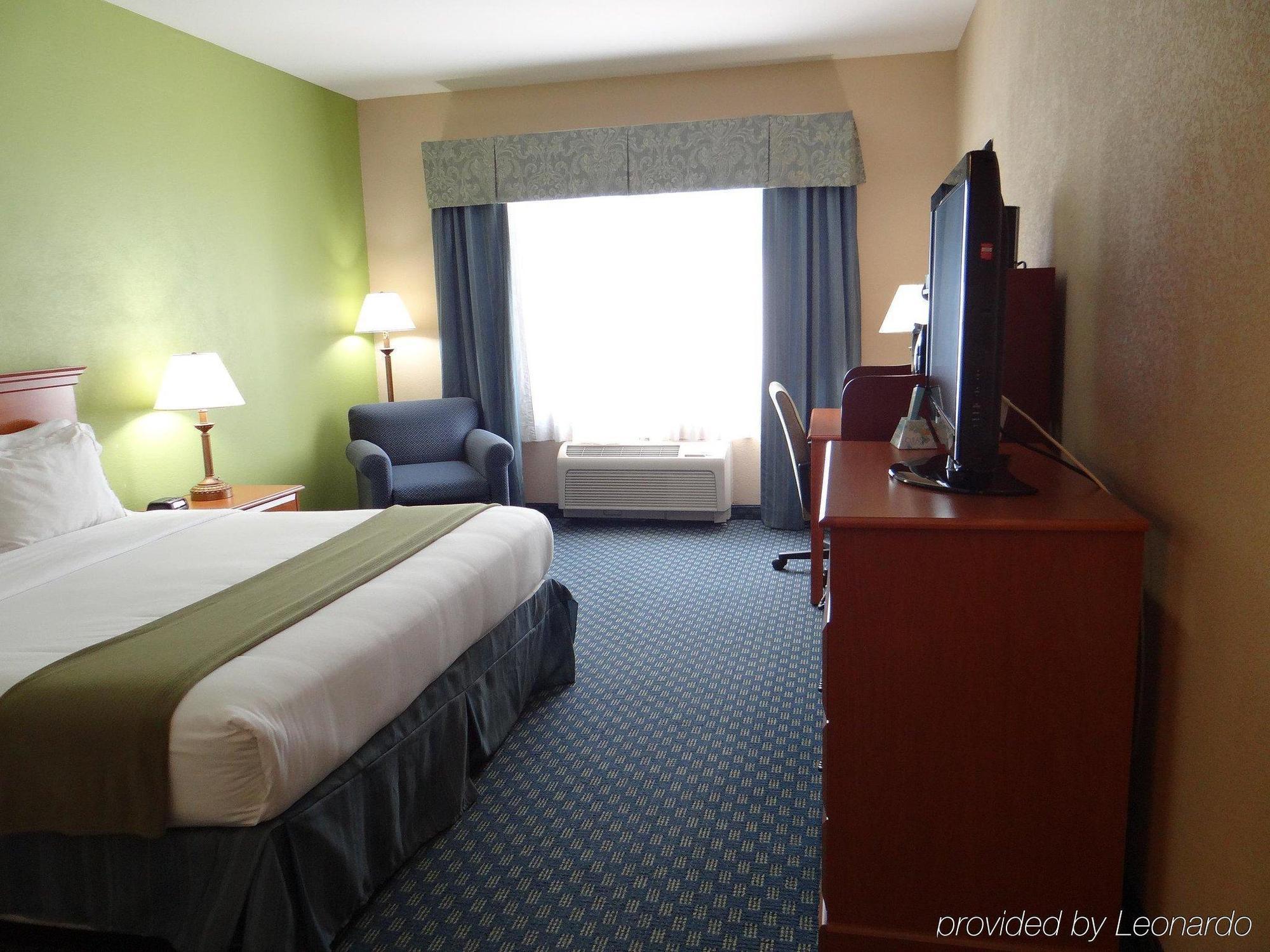 Holiday Inn Express Hotel & Suites Salisbury - Delmar By Ihg Εξωτερικό φωτογραφία